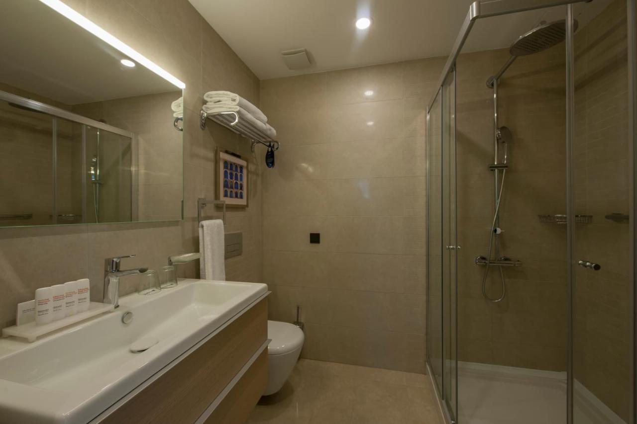 The Superior Living Batisehir Apartamento Istambul Exterior foto