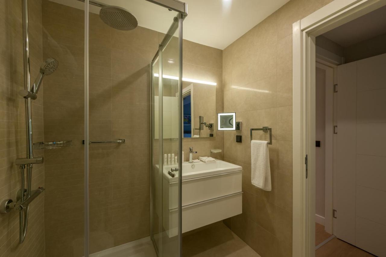 The Superior Living Batisehir Apartamento Istambul Exterior foto